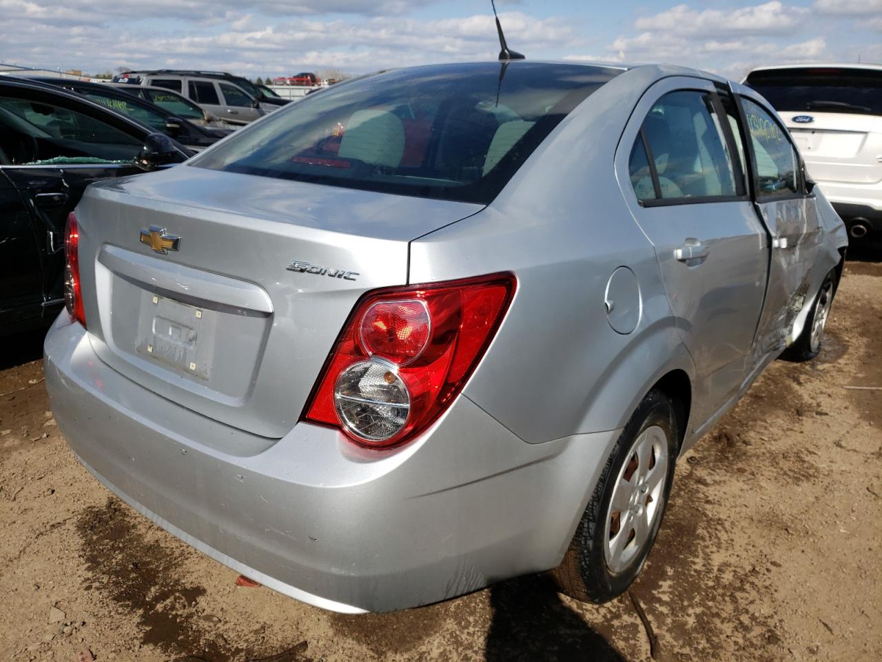 Photo 4 from auction – 2014 CHEVROLET SONIC LS with VIN 1G1JA5SHXE4111374