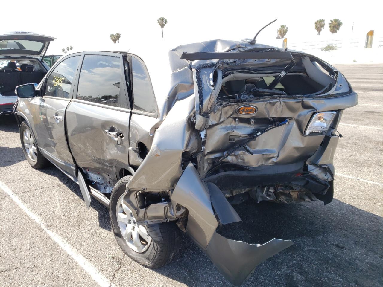 Photo 3 from auction – 2011 KIA SORENTO BA with VIN 5XYKT3A19BG050028