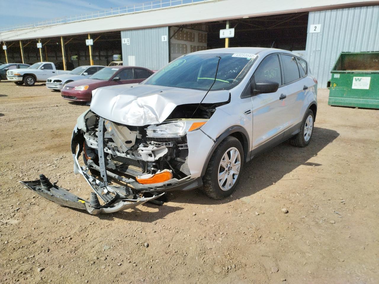 Photo 2 from auction – 2013 FORD ESCAPE with VIN 1FMCU0F70DUD94728