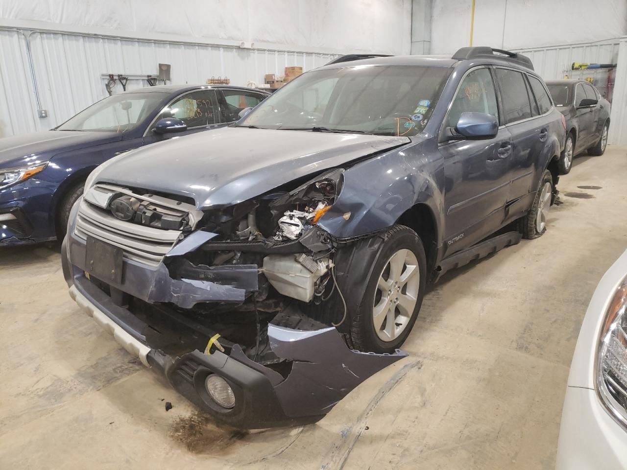Photo 2 from auction – 2013 SUBARU OUTBACK 2. with VIN 4S4BRCKCXD3279366