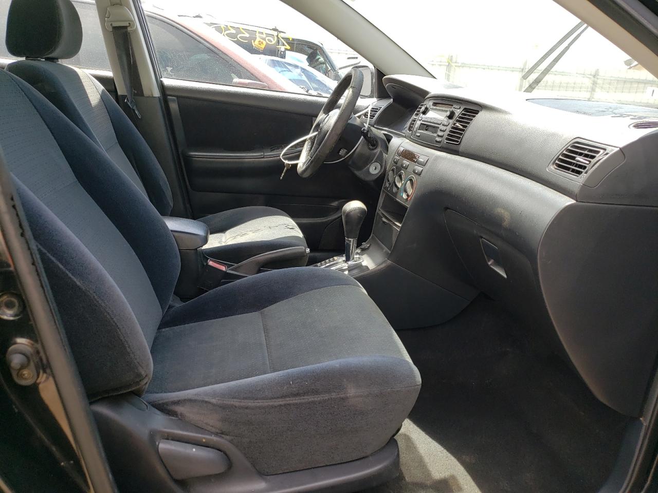 Photo 5 from auction – 2003 TOYOTA COROLLA CE with VIN 1NXBR32E73Z111016