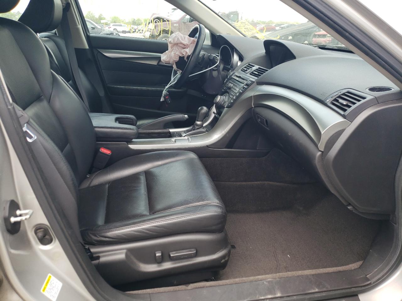 Photo 5 from auction – 2011 ACURA TL with VIN 19UUA8F51BA000779