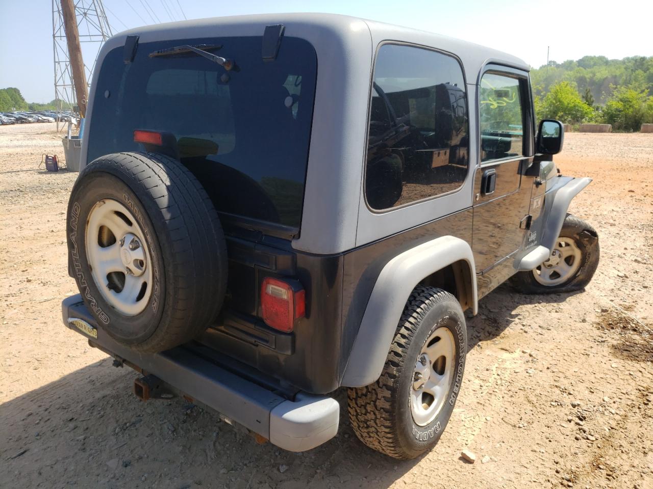 Photo 4 from auction – 2005 JEEP WRANGLER X with VIN 1J4FA39S05P306766