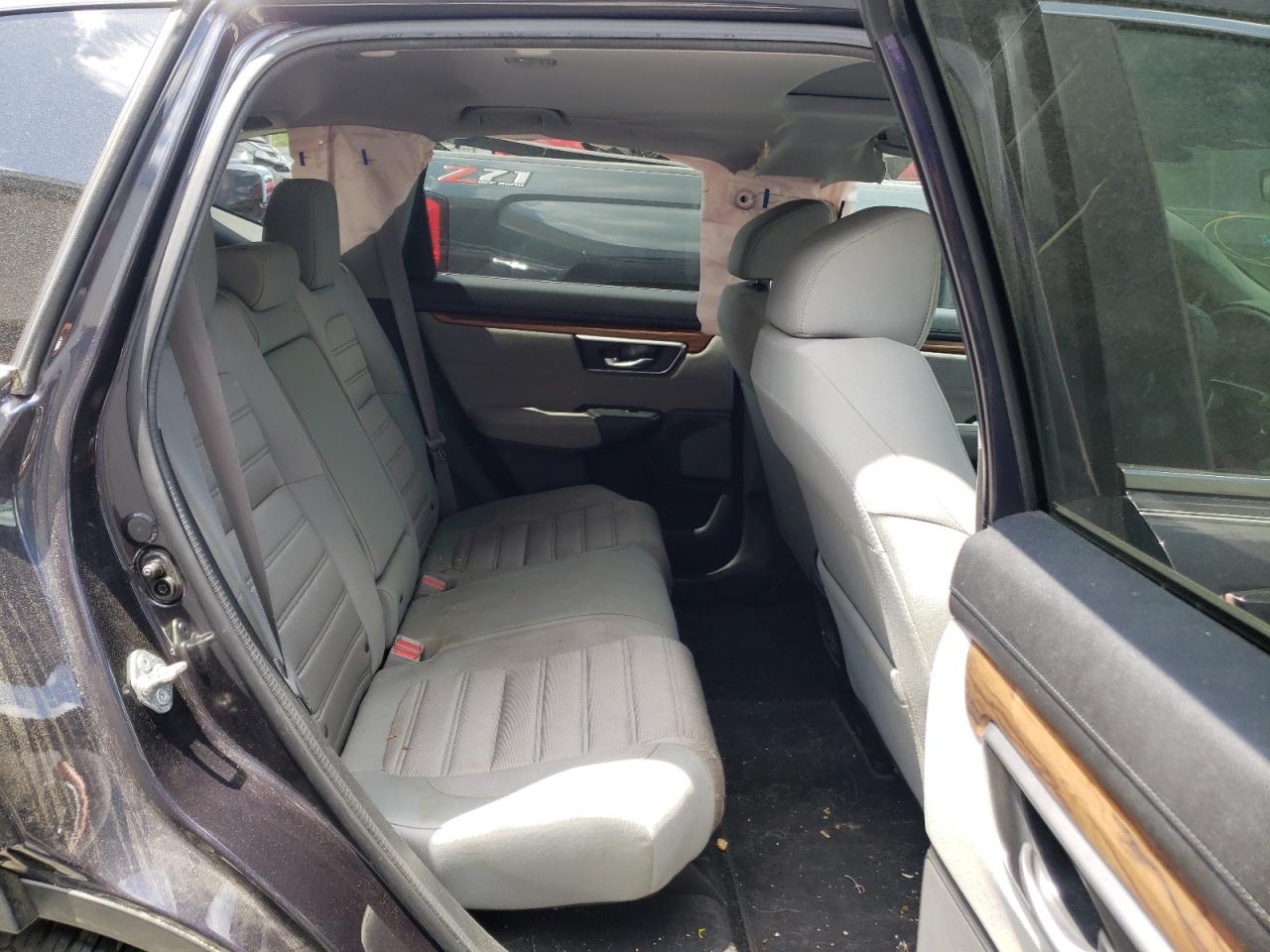 Photo 6 from auction – 2018 HONDA CR-V EX with VIN 7FARW1H59JE030651