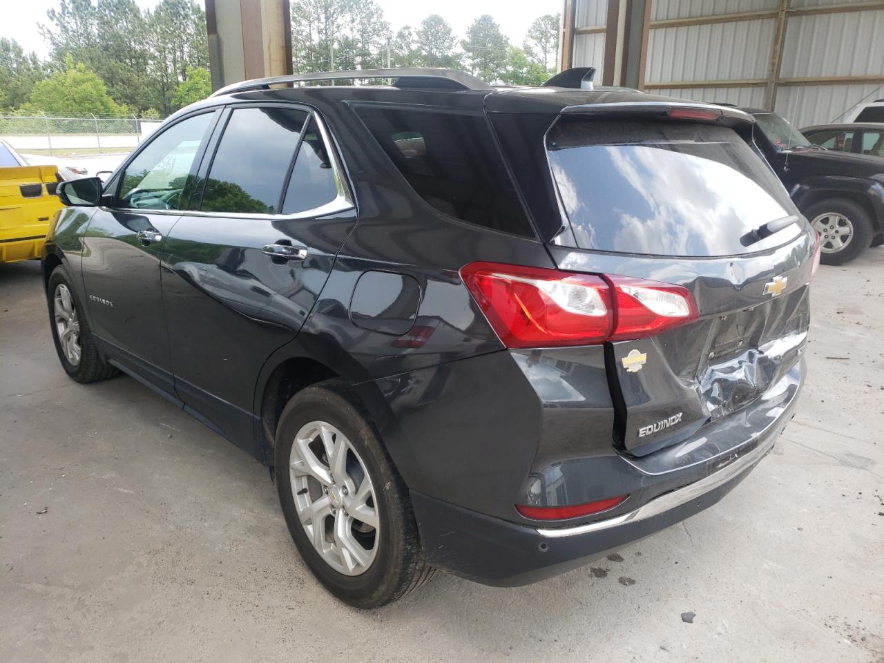 Photo 3 from auction – 2018 CHEVROLET EQUINOX PR with VIN 2GNAXMEV8J6205769