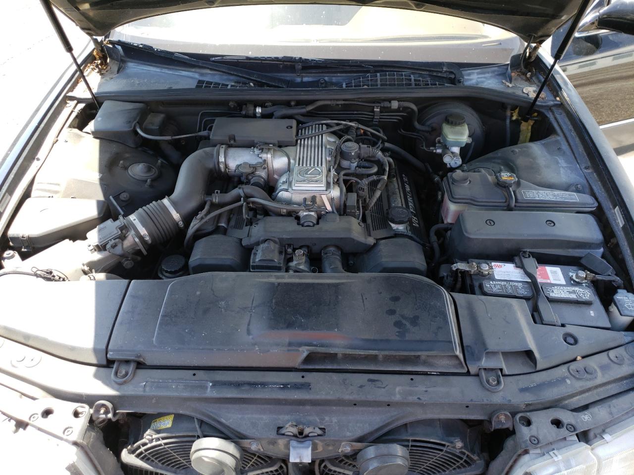 Photo 7 from auction – 1993 LEXUS LS 400 with VIN JT8UF11E8P0185018
