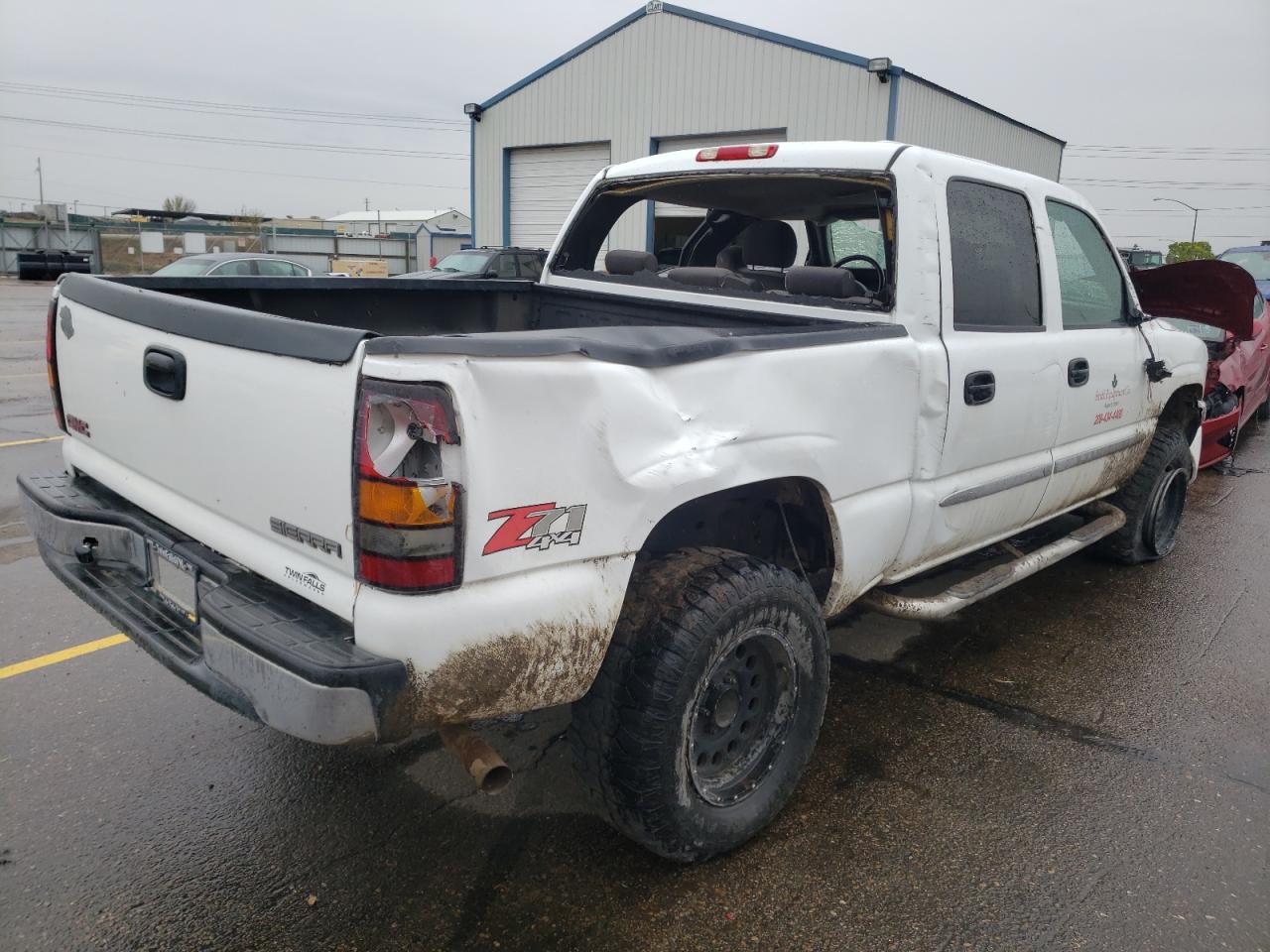 Photo 4 from auction – 2005 GMC NEW SIERRA with VIN 2GTEK13T051178823