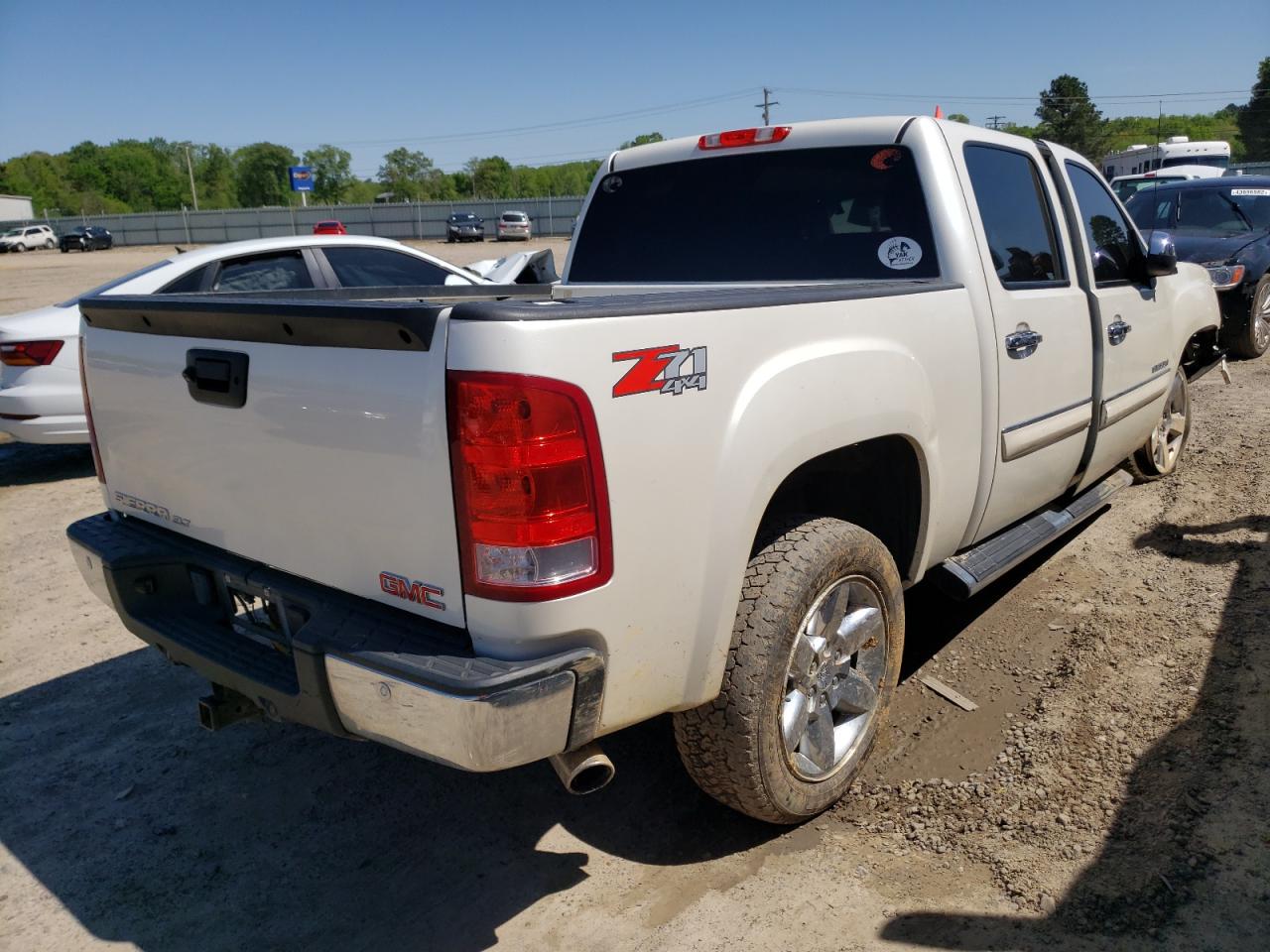 Photo 4 from auction – 2012 GMC SIERRA K15 with VIN 3GTP2WE71CG273272