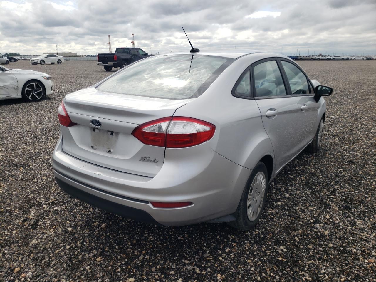 Photo 4 from auction – 2017 FORD FIESTA S with VIN 3FADP4AJ8HM132787