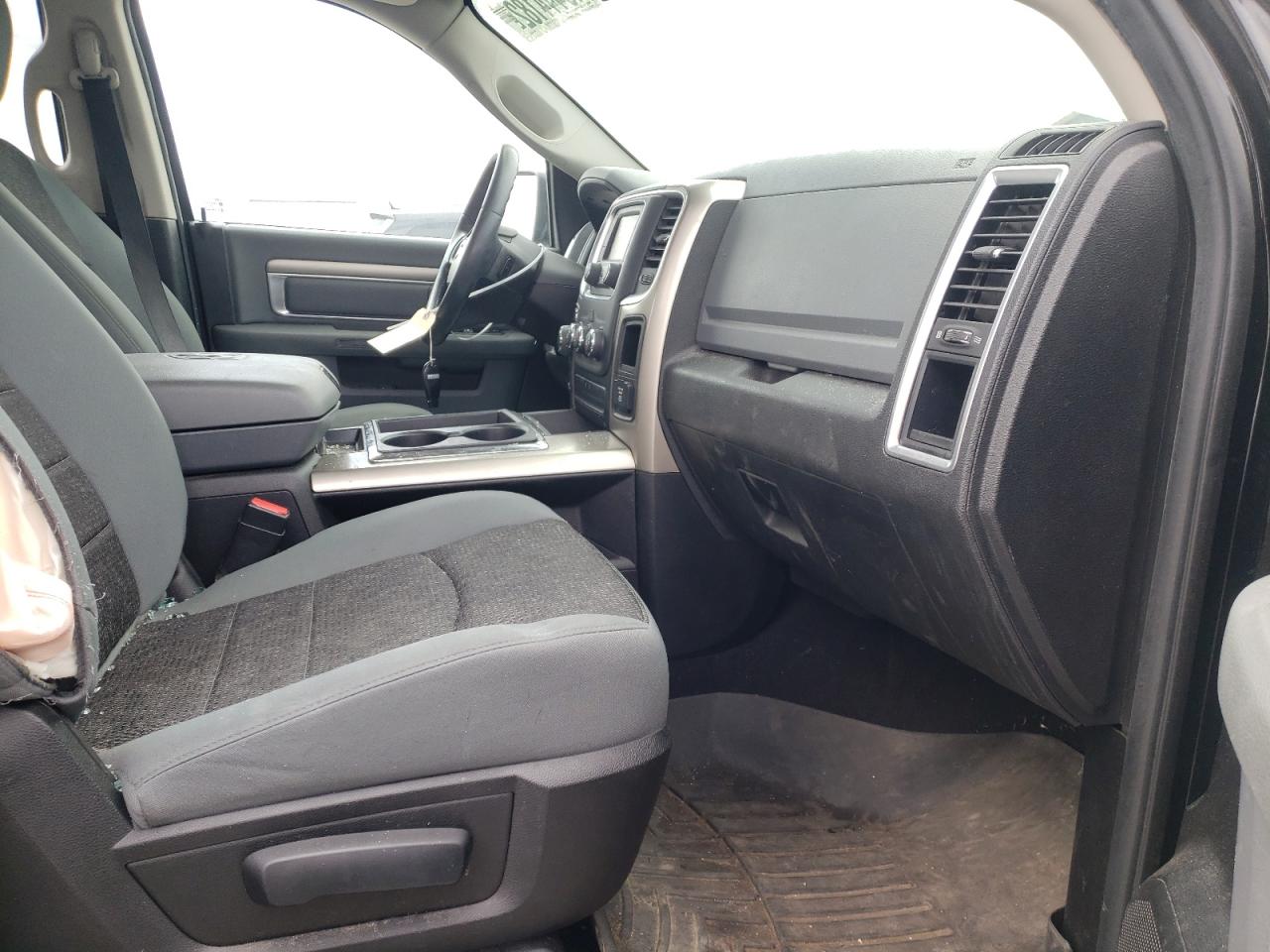 Photo 5 from auction – 2013 RAM 1500 SLT with VIN 1C6RR7GG9DS640153