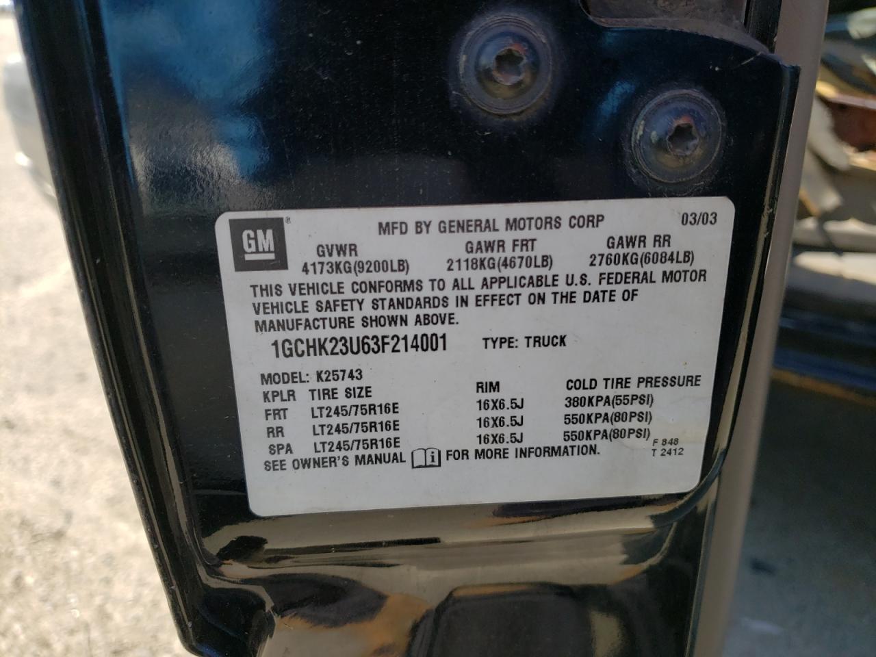 Photo 10 from auction – 2003 CHEVROLET SILVERADO with VIN 1GCHK23U63F214001
