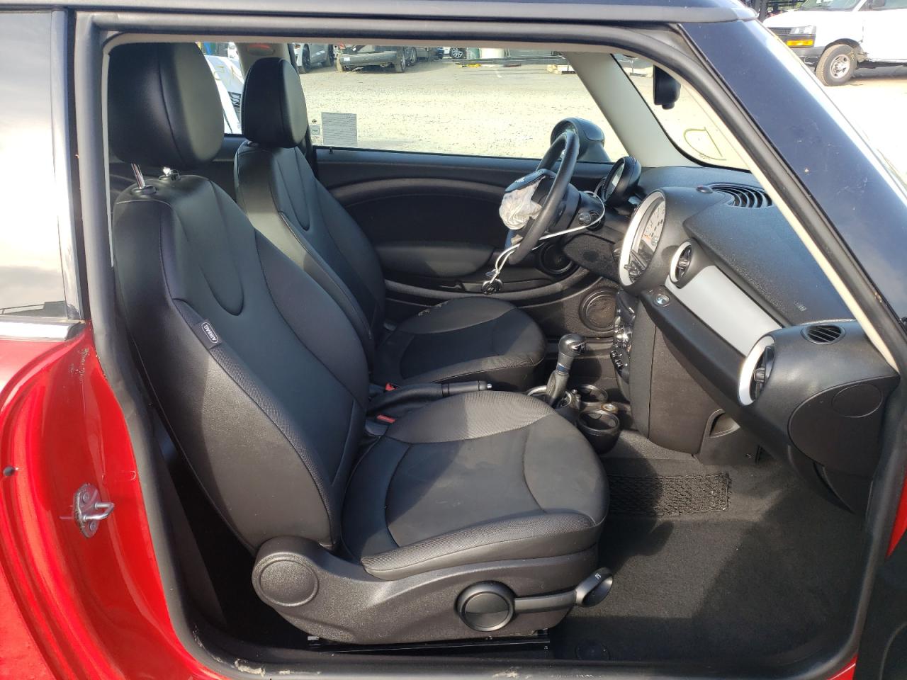 Photo 5 from auction – 2013 MINI COOPER with VIN WMWSU3C54DT691668