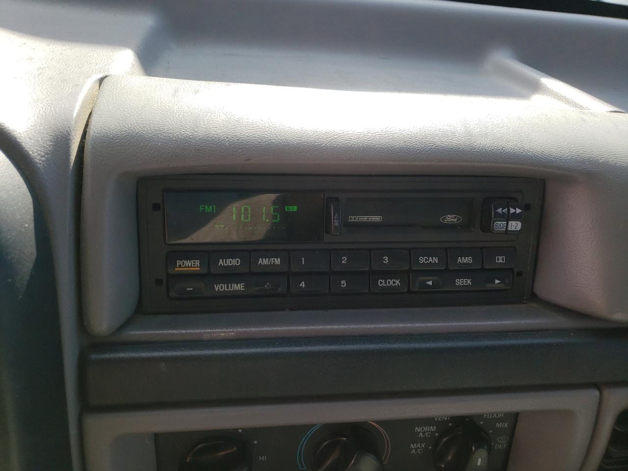 Photo 9 from auction – 1996 FORD F250 with VIN 1FTHX25H6TEB26590