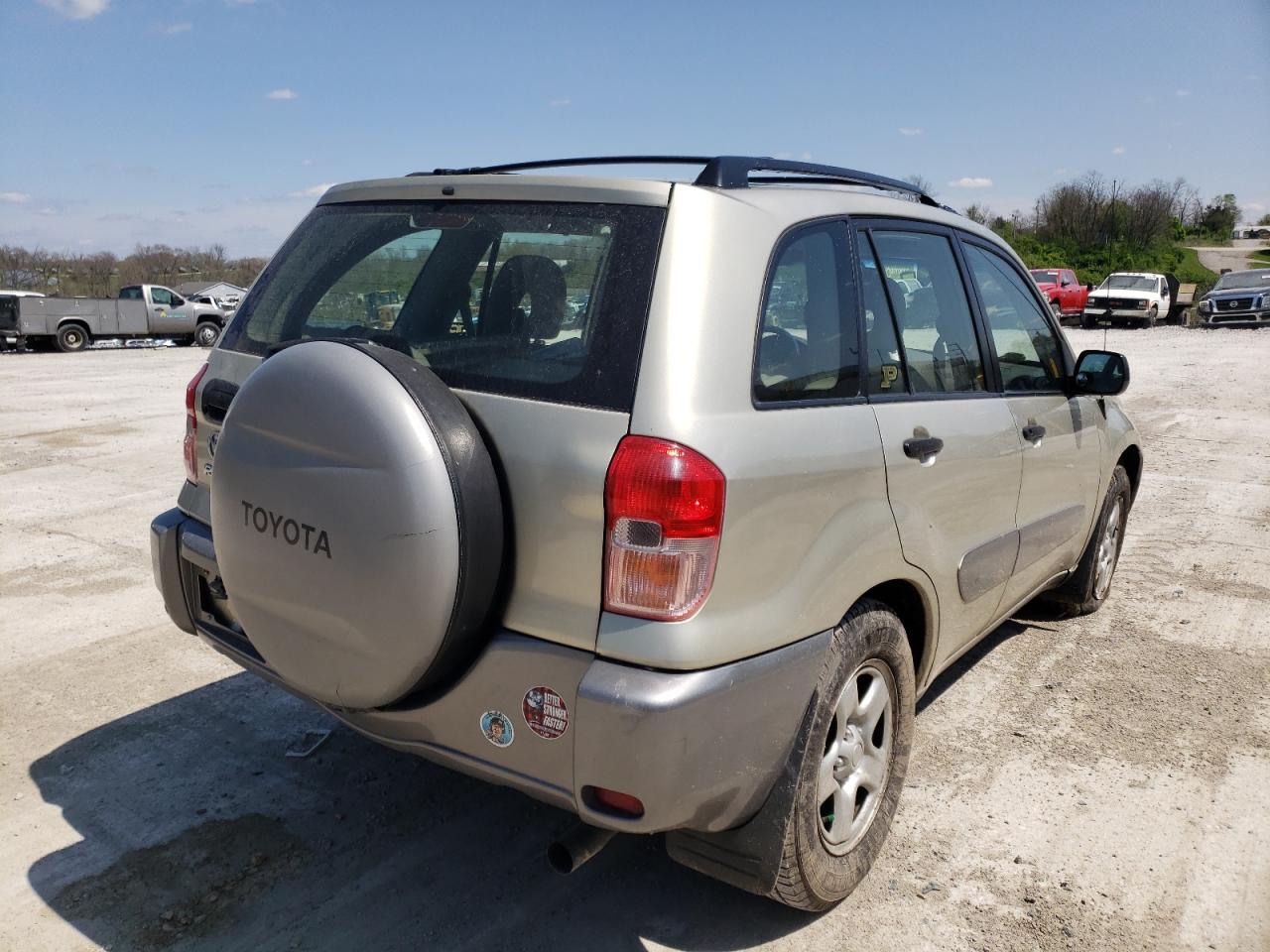 Photo 4 from auction – 2003 TOYOTA RAV4 with VIN JTEGH20V530118334