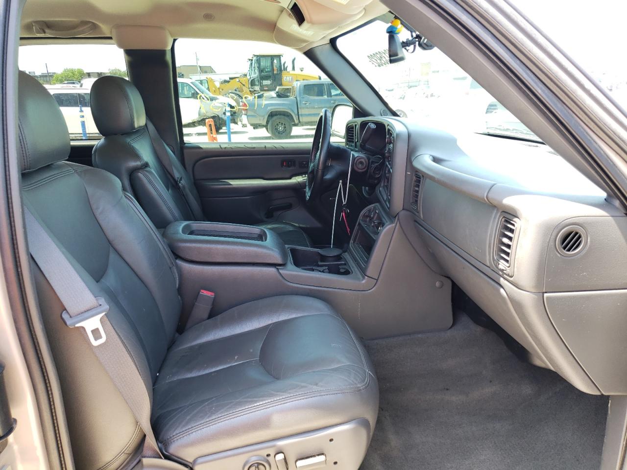 Photo 5 from auction – 2006 CHEVROLET SILVERADO with VIN 1GCEC19T76Z247214