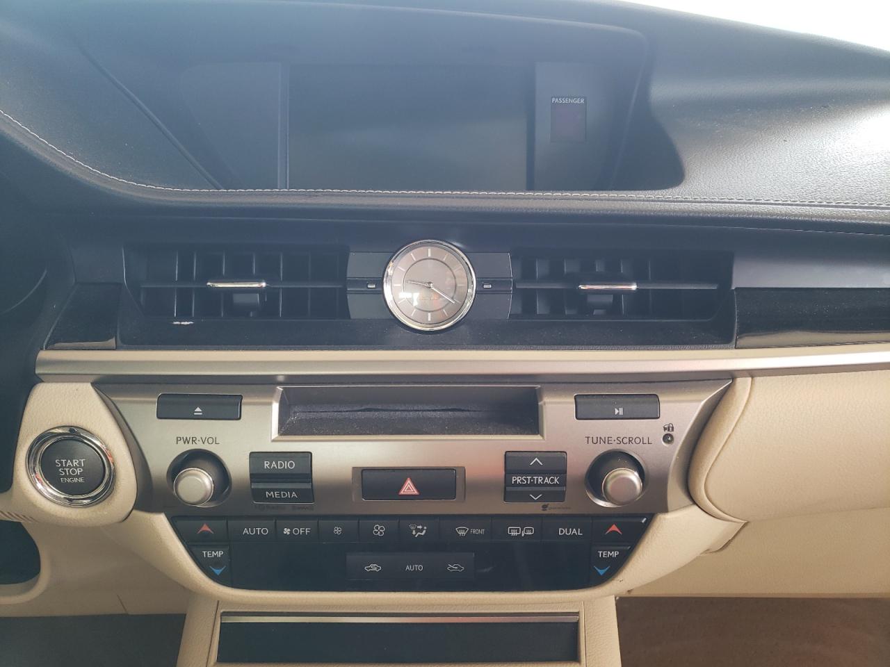 Photo 9 from auction – 2015 LEXUS ES 350 with VIN JTHBK1GG2F2200093