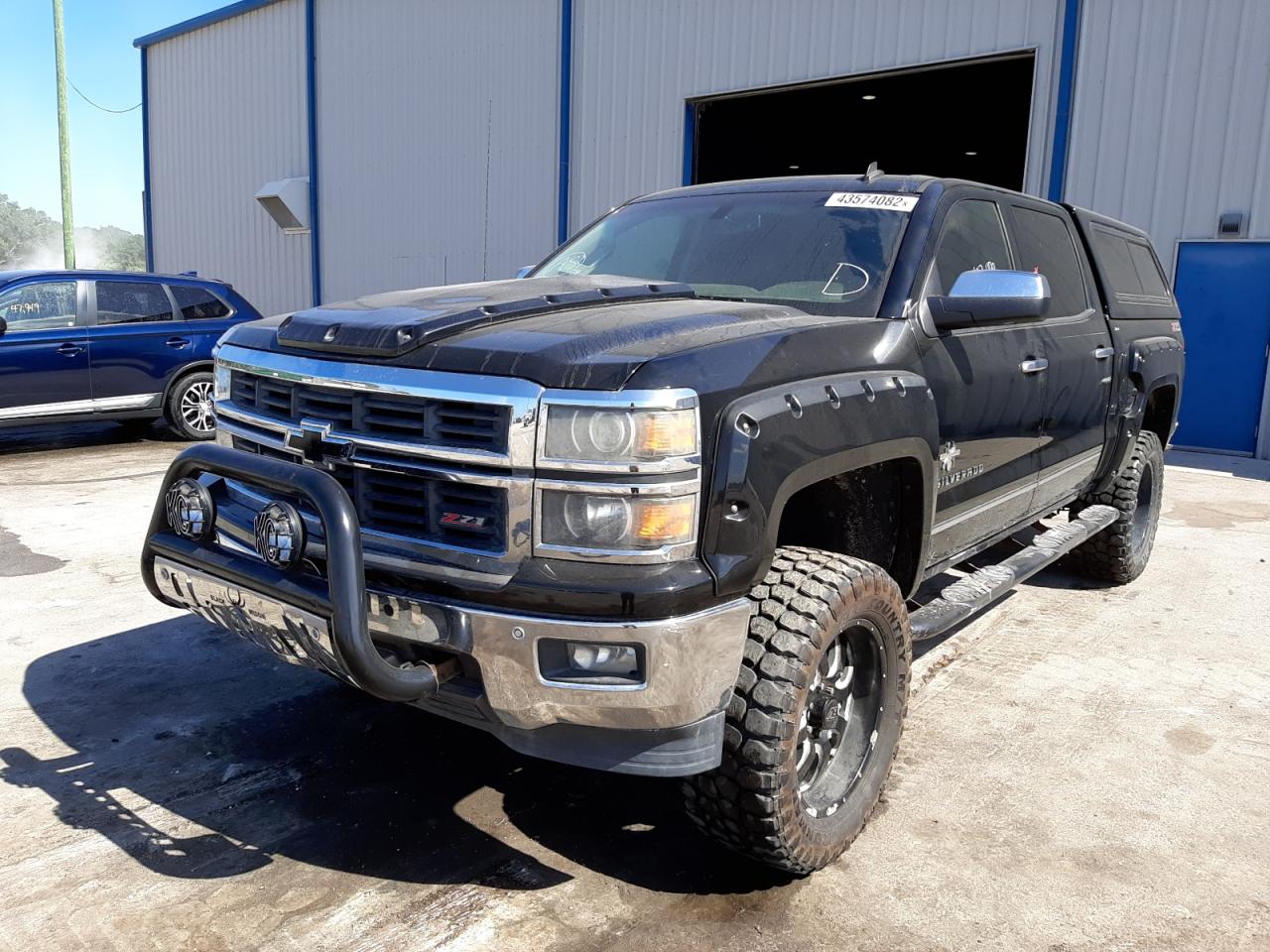 Photo 2 from auction – 2014 CHEVROLET SILVERADO with VIN 3GCUKSEC9EG165400