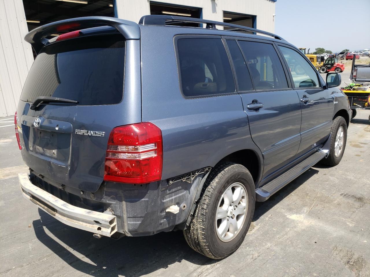 Photo 4 from auction – 2002 TOYOTA HIGHLANDER with VIN JTEHF21A820062149