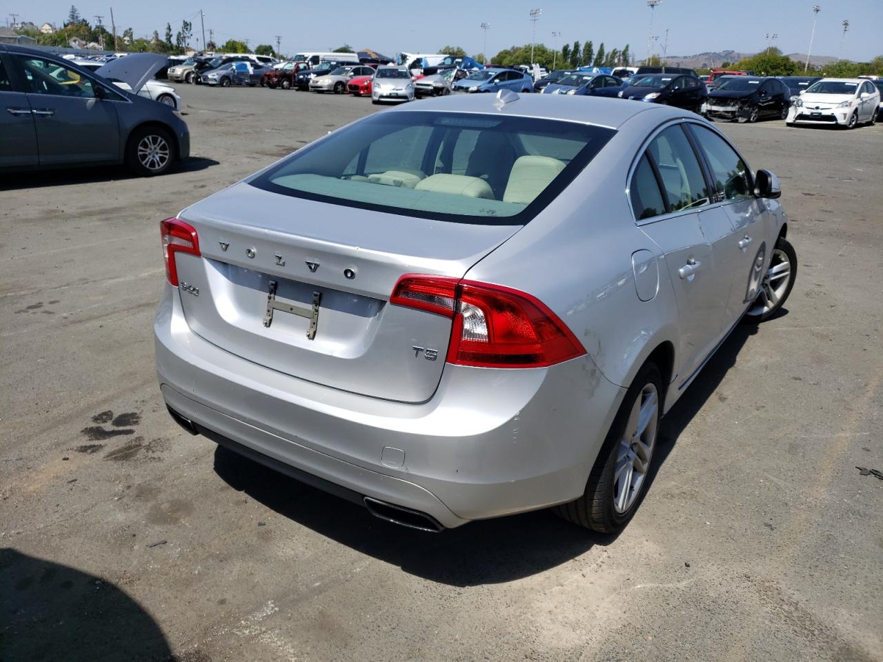 Photo 4 from auction – 2014 VOLVO S60 T5 with VIN YV1612FS5E2276871
