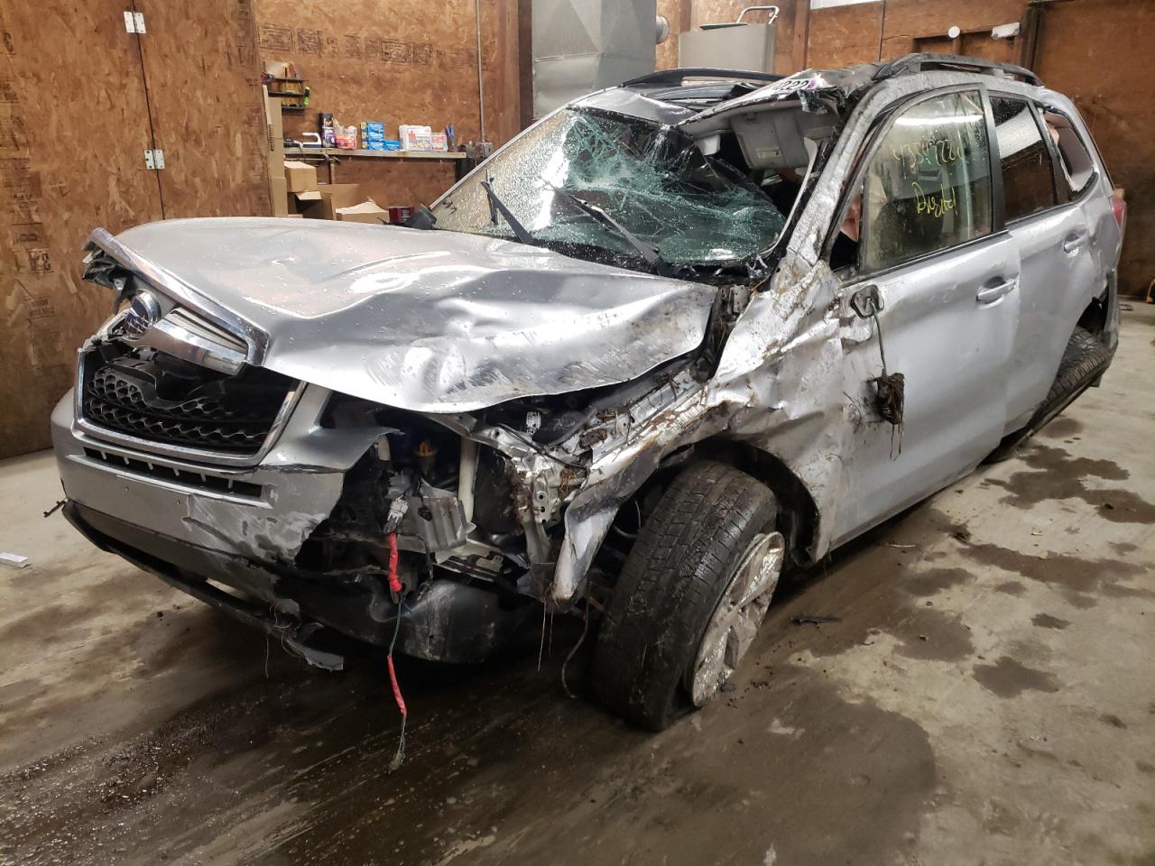 Photo 2 from auction – 2015 SUBARU FORESTER 2 with VIN JF2SJADC7FH588071