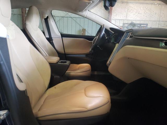 Photo 5 from auction – 2014 TESLA MODEL S with VIN 5YJSA1H12EFP63722
