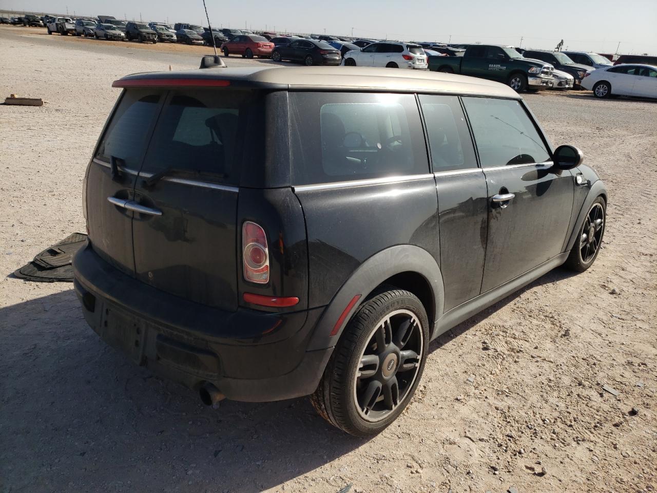 Photo 4 from auction – 2013 MINI COOPER CLU with VIN WMWZF3C57DT490937