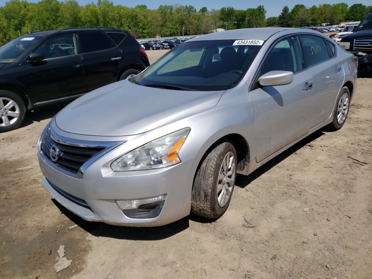Photo 2 from auction – 2015 NISSAN ALTIMA 2.5 with VIN 1N4AL3AP0FC285031