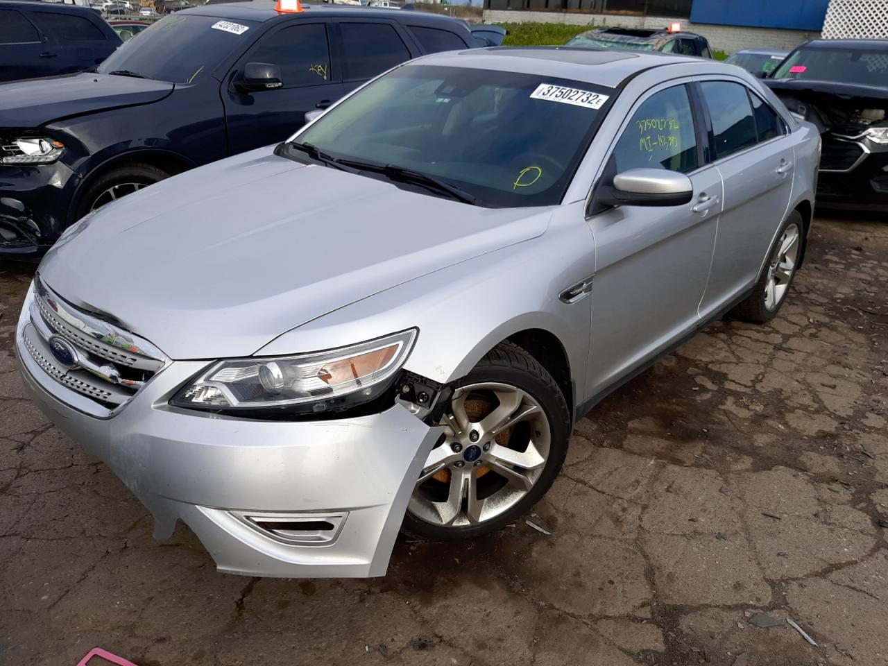 Photo 2 from auction – 2010 FORD TAURUS SHO with VIN 1FAHP2KT1AG148478