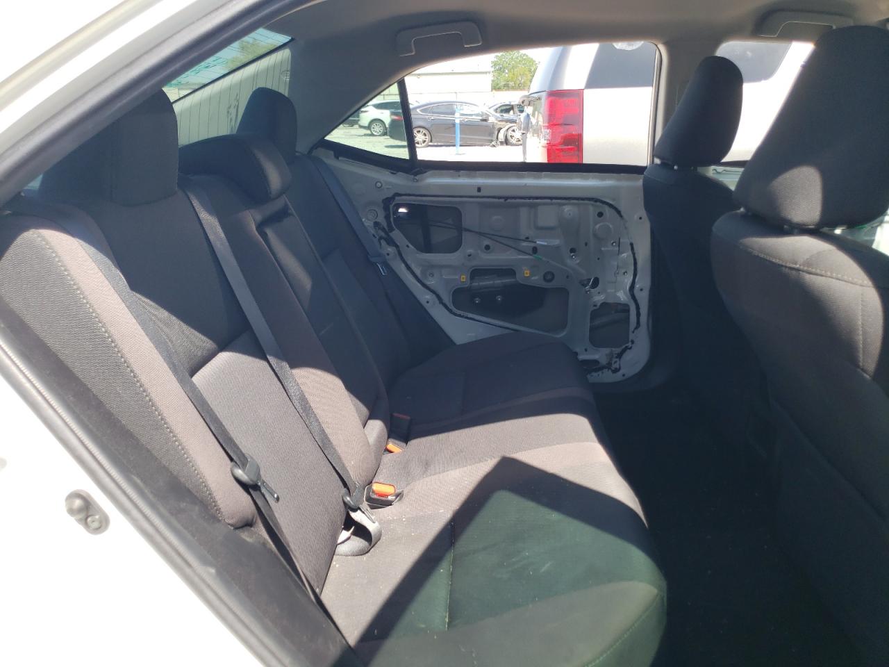 Photo 6 from auction – 2019 TOYOTA COROLLA L with VIN 5YFBURHE3KP894974