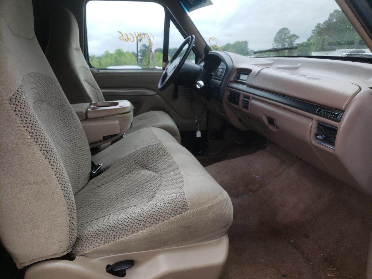 Photo 5 from auction – 1993 FORD BRONCO U10 with VIN 1FMEU15H7PLA38926
