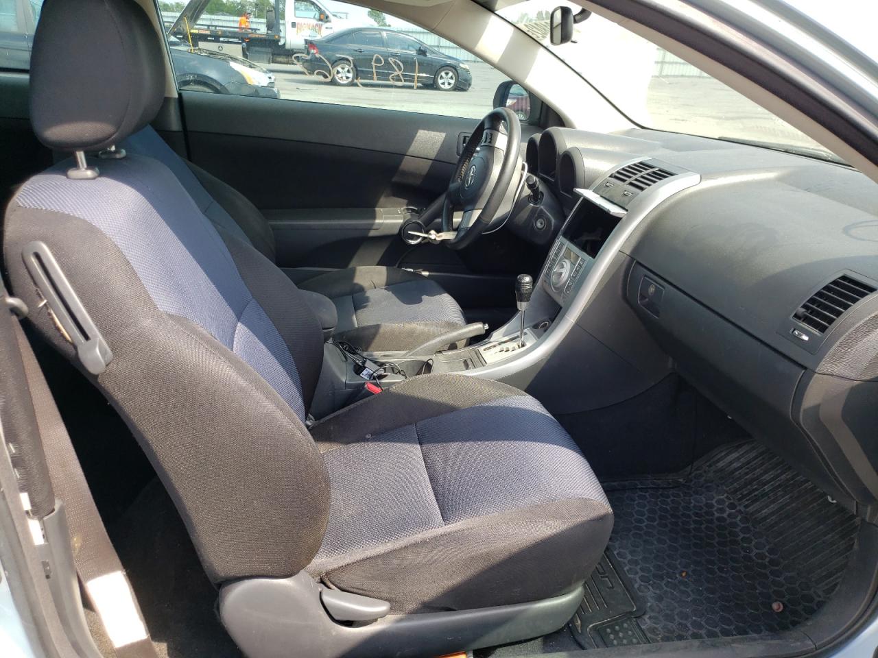 Photo 5 from auction – 2007 TOYOTA SCION TC with VIN JTKDE177470145766