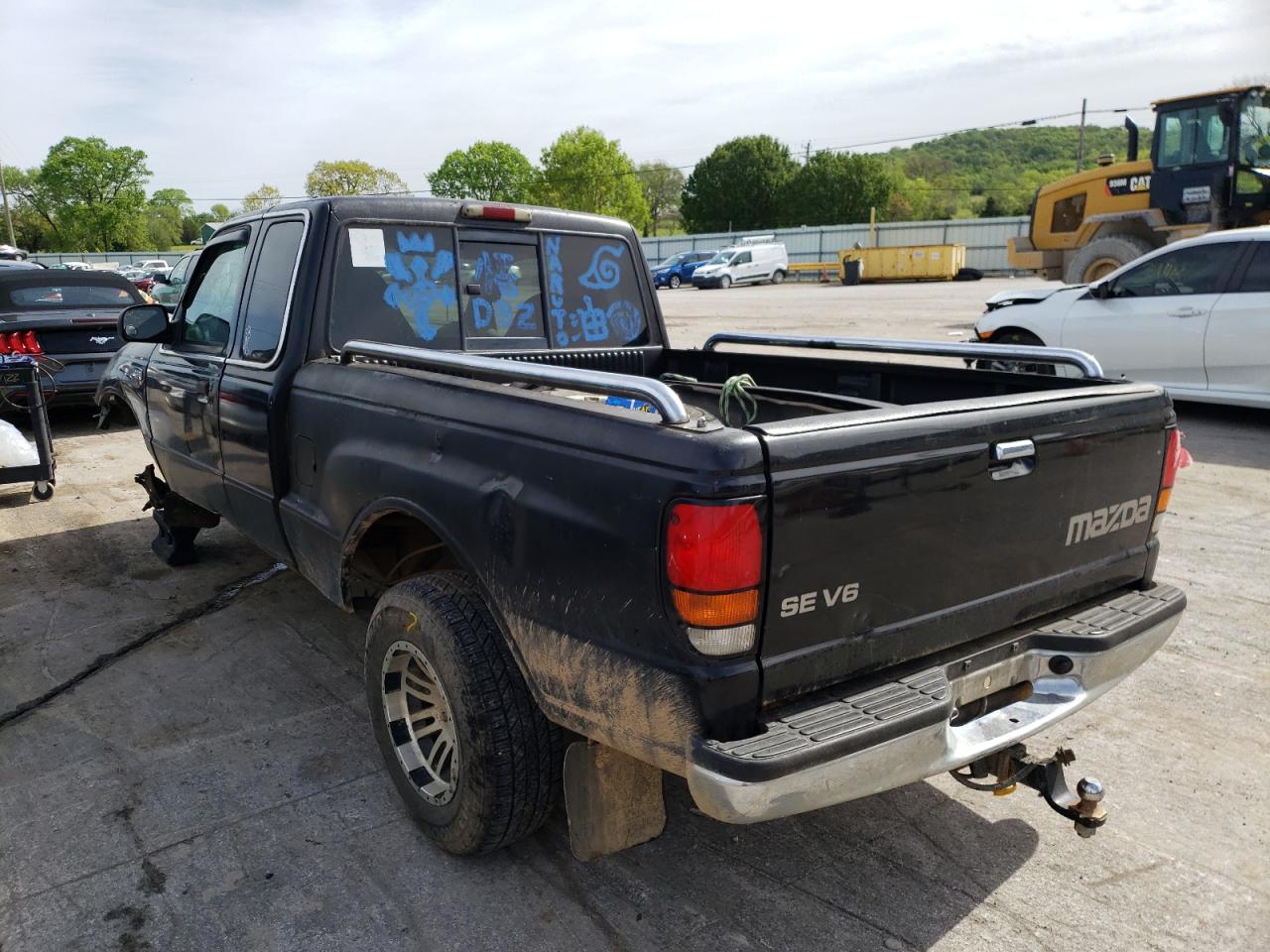 Photo 3 from auction – 1999 MAZDA B3000 CAB with VIN 4F4YR16V5XTM25277
