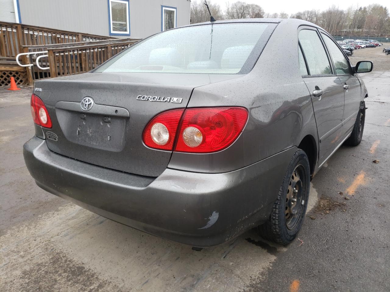 Photo 4 from auction – 2006 TOYOTA COROLLA CE with VIN 1NXBR32E86Z583374