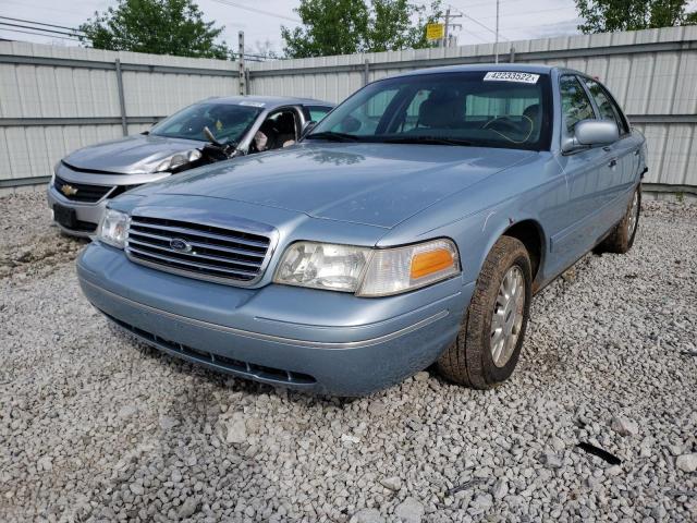 Photo 2 from auction – 2003 FORD CROWN VICT with VIN 2FAFP74W33X223948