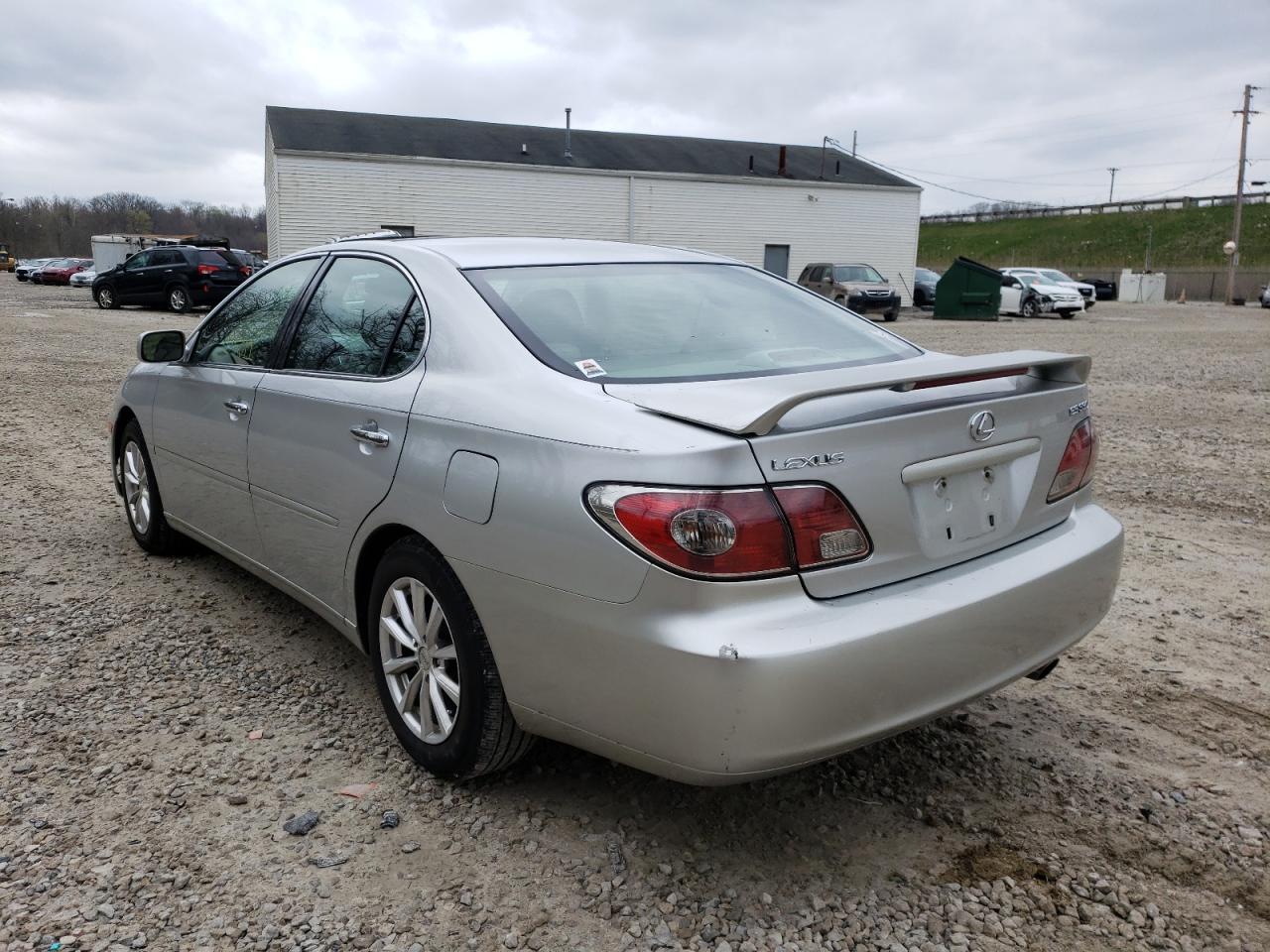 Photo 3 from auction – 2004 LEXUS ES 330 with VIN JTHBA30G340007632