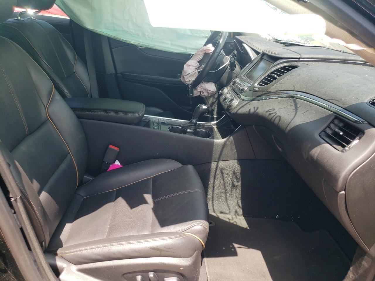 Photo 5 from auction – 2019 CHEVROLET IMPALA PRE with VIN 2G1105S39K9144799