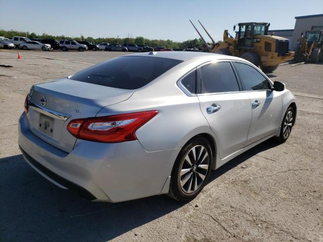 Photo 4 from auction – 2017 NISSAN ALTIMA 2.5 with VIN 1N4AL3AP8HC126485