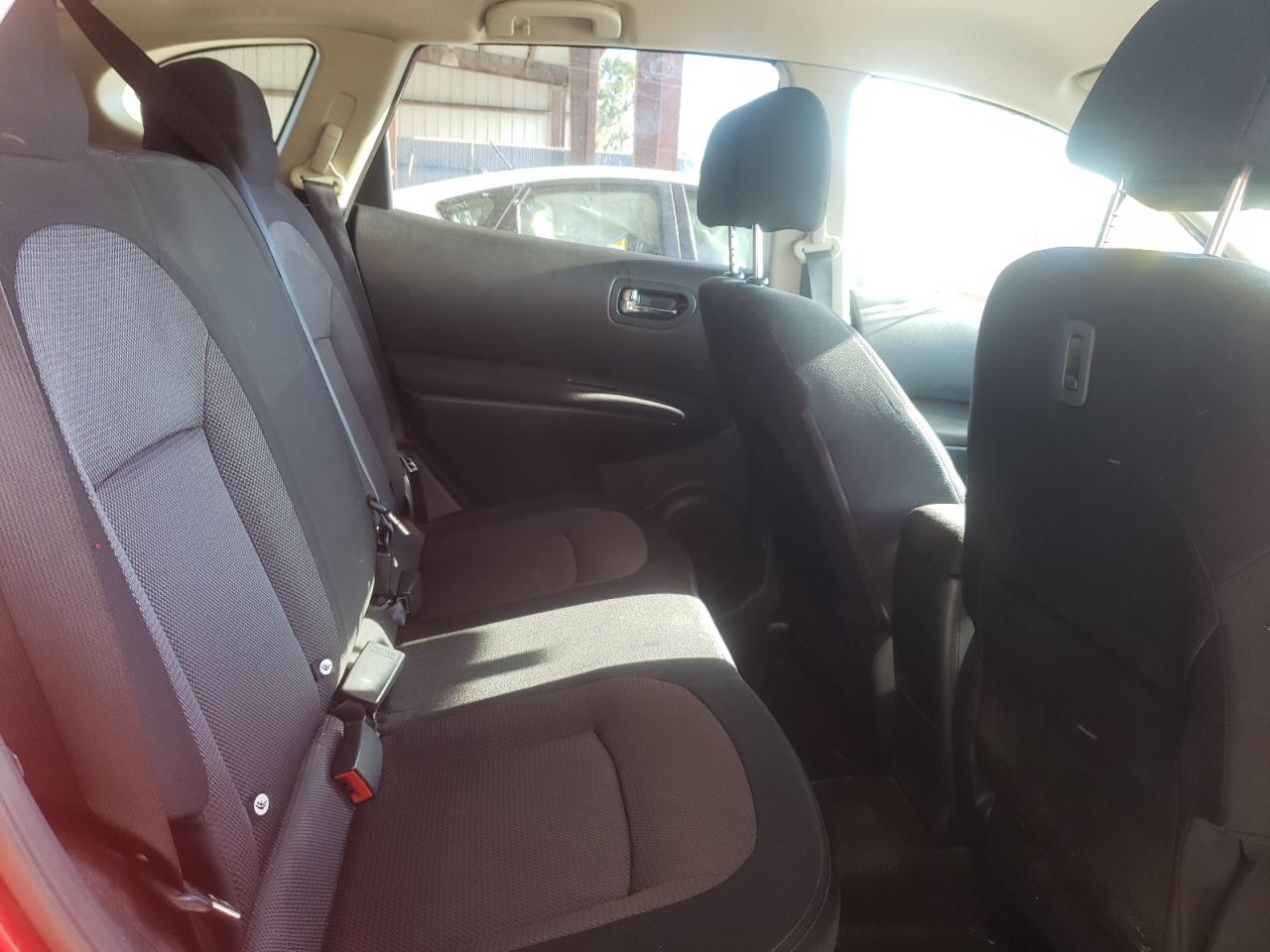 Photo 6 from auction – 2012 NISSAN ROGUE S with VIN JN8AS5MT0CW302880