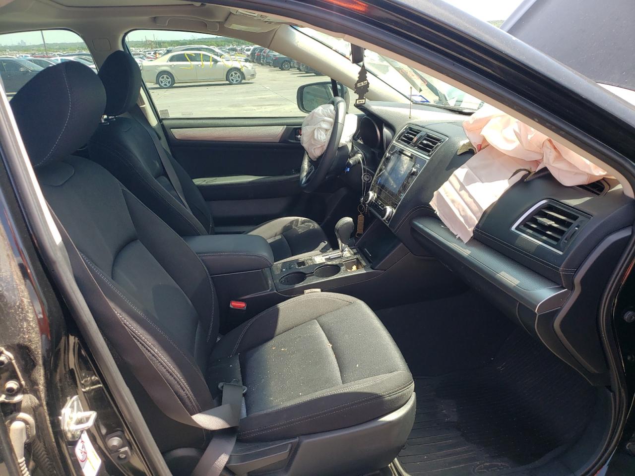 Photo 5 from auction – 2018 SUBARU LEGACY 2.5 with VIN 4S3BNAH6XJ3036867