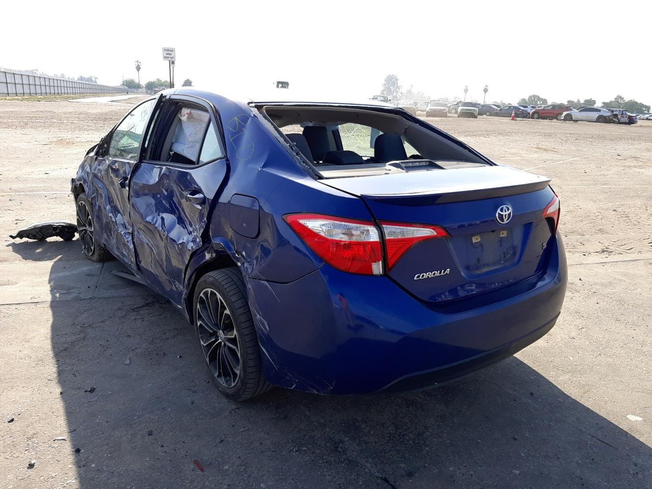 Photo 3 from auction – 2015 TOYOTA COROLLA L with VIN 5YFBURHE5FP340597