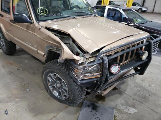 Photo 9 from auction – 1999 JEEP CHEROKEE S with VIN 1J4FF68S7XL516490