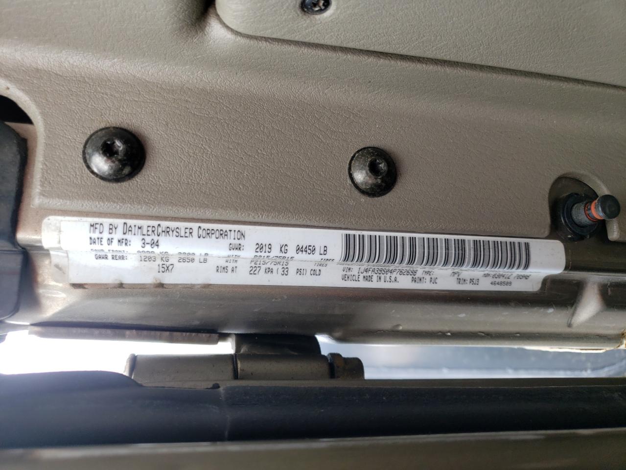 Photo 10 from auction – 2004 JEEP WRANGLER X with VIN 1J4FA39S04P762698