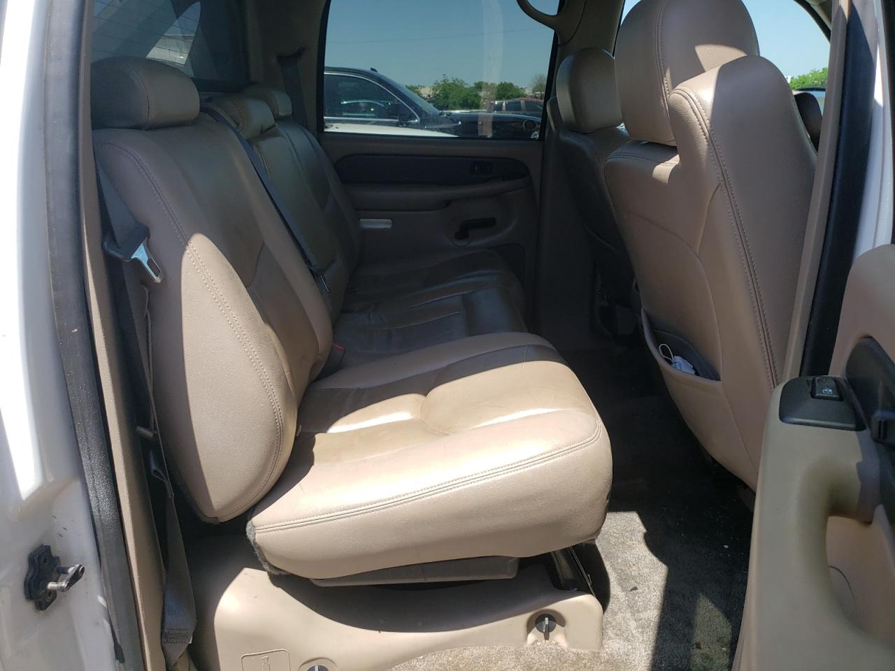 Photo 6 from auction – 2003 CHEVROLET AVALANCHE with VIN 3GNEK13T03G226297