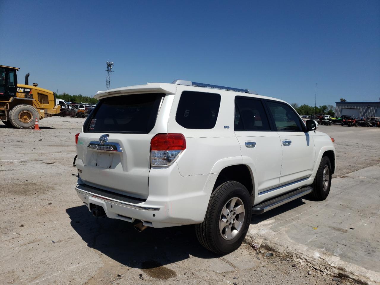 Photo 4 from auction – 2013 TOYOTA 4RUNNER SR with VIN JTEBU5JR8D5117871