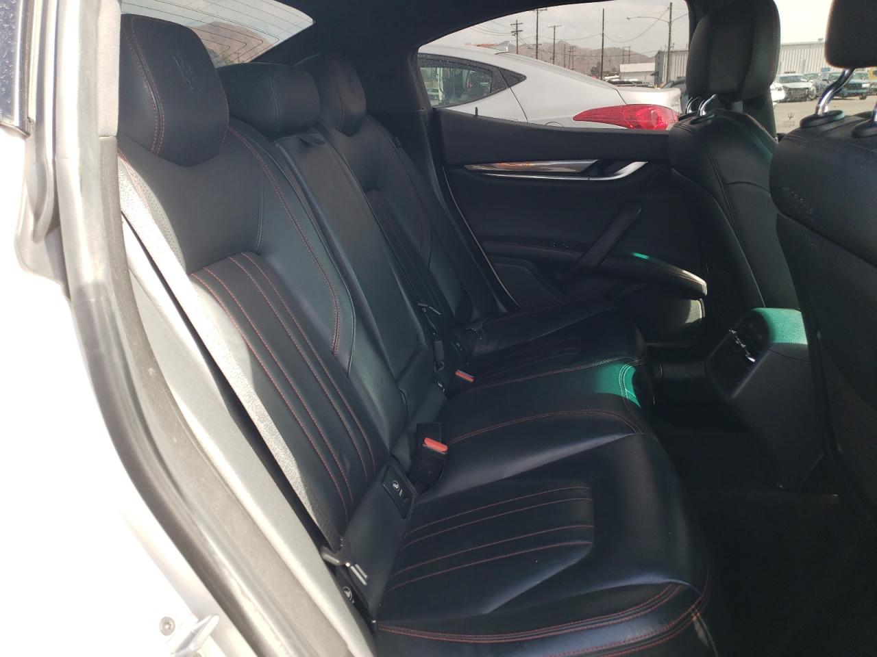 Photo 6 from auction – 2015 MASERATI GHIBLI with VIN ZAM57XSA7F1146474