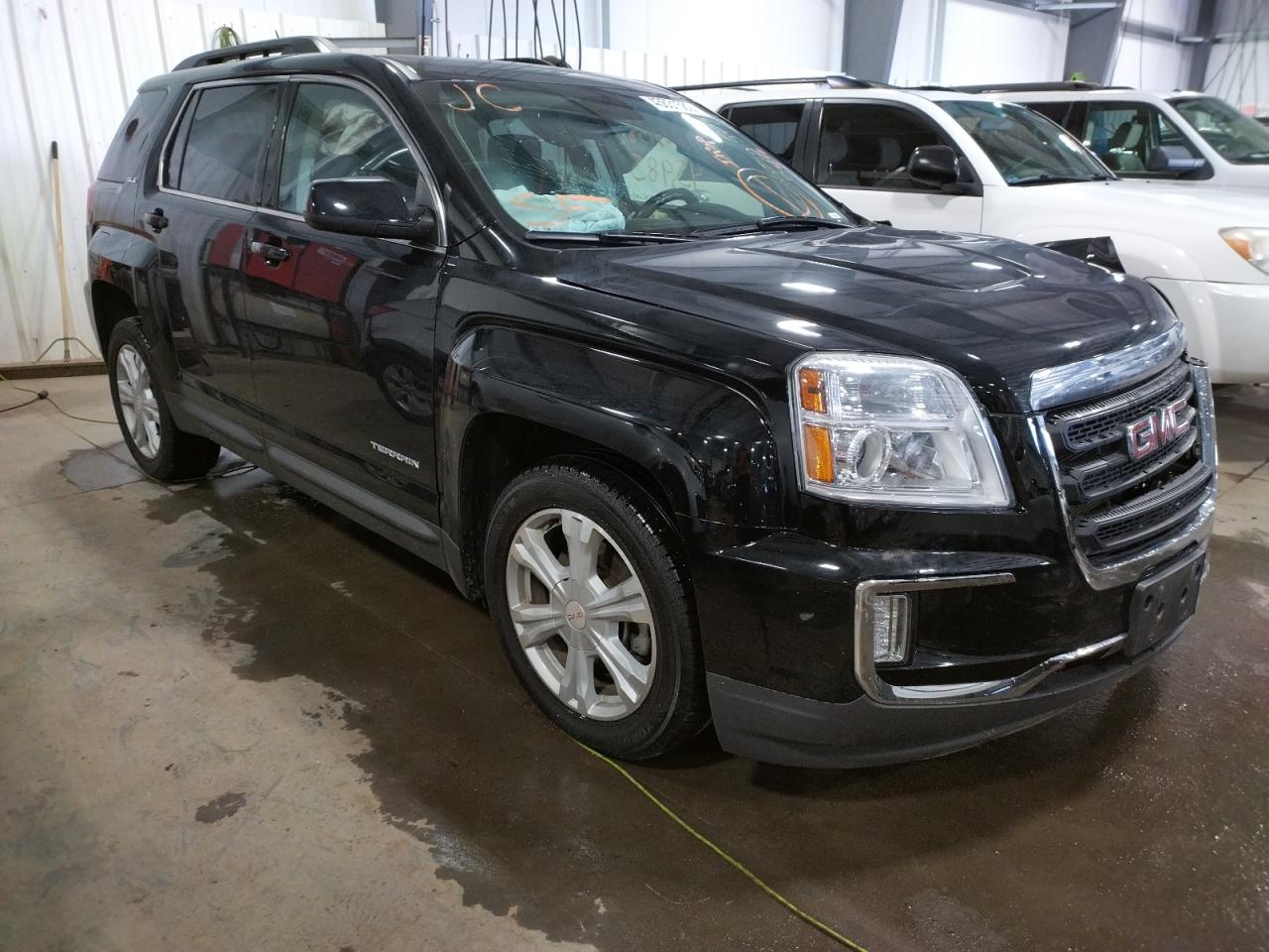 GMC TERRAIN SL 2017 with VIN 2GKFLTEK4H6196027 - Photo from auction