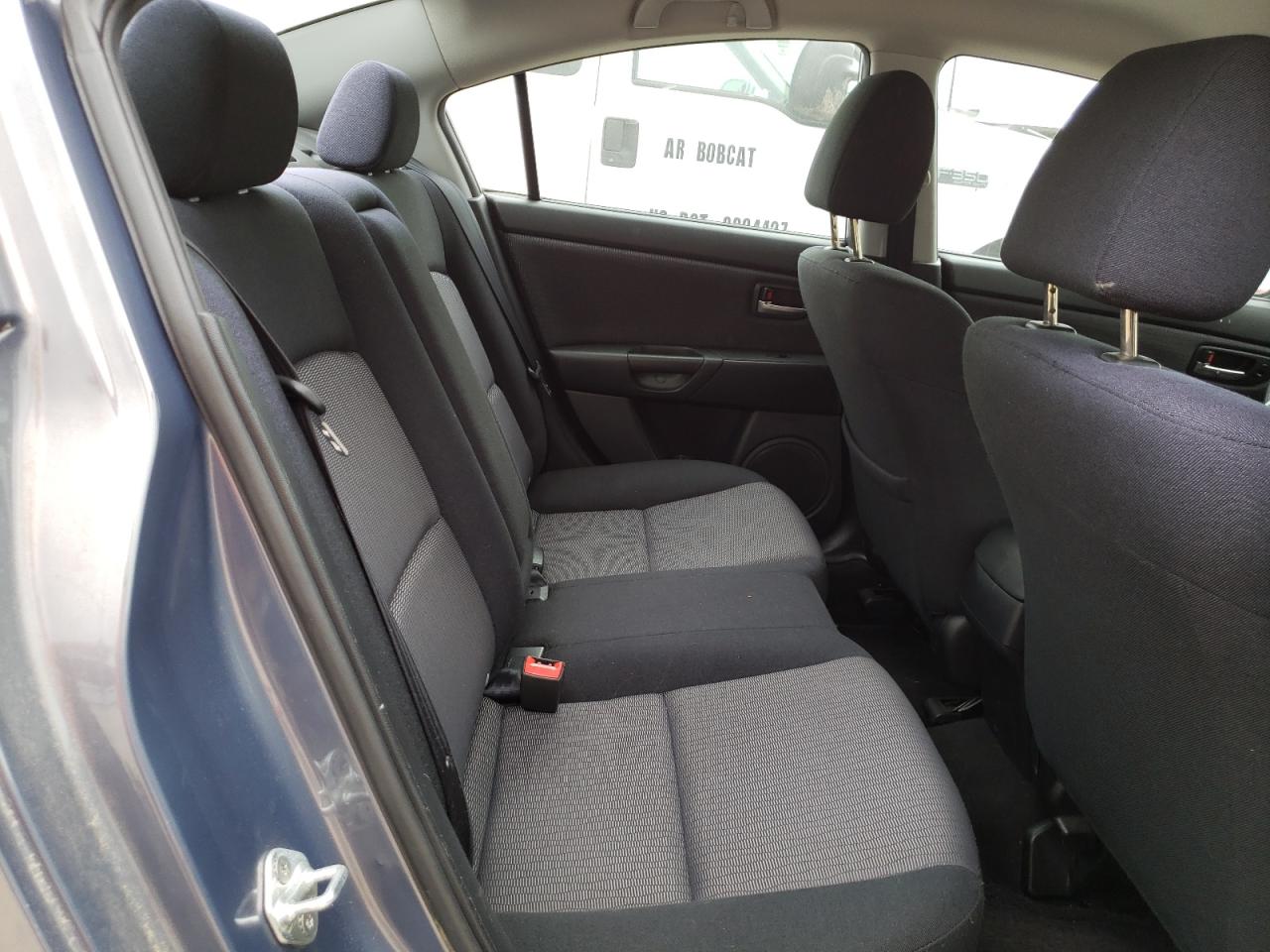 Photo 6 from auction – 2007 MAZDA 3 I with VIN JM1BK12F171711821