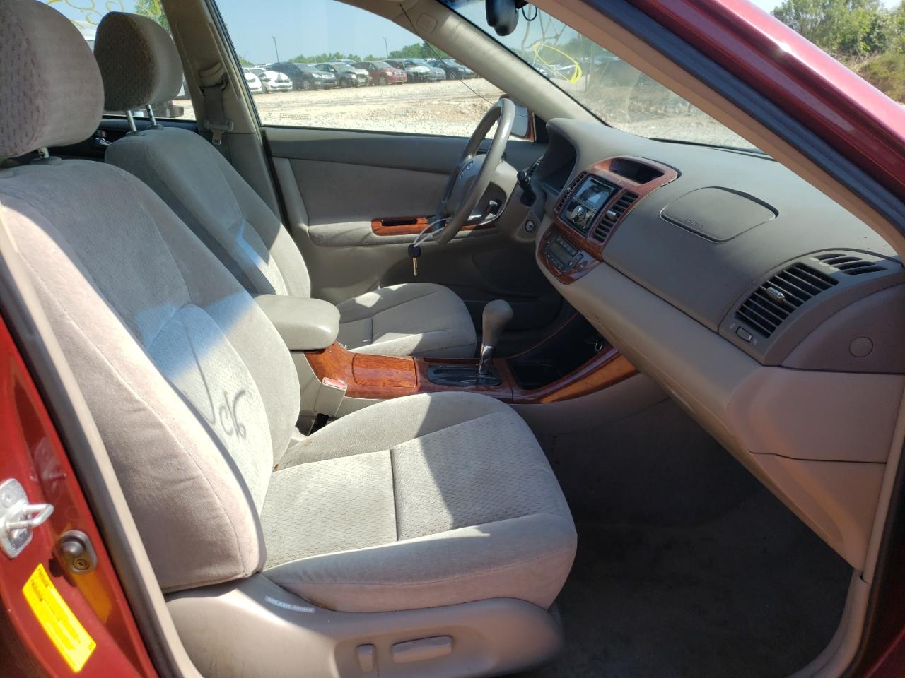 Photo 5 from auction – 2002 TOYOTA CAMRY LE with VIN 4T1BE30K22U104090