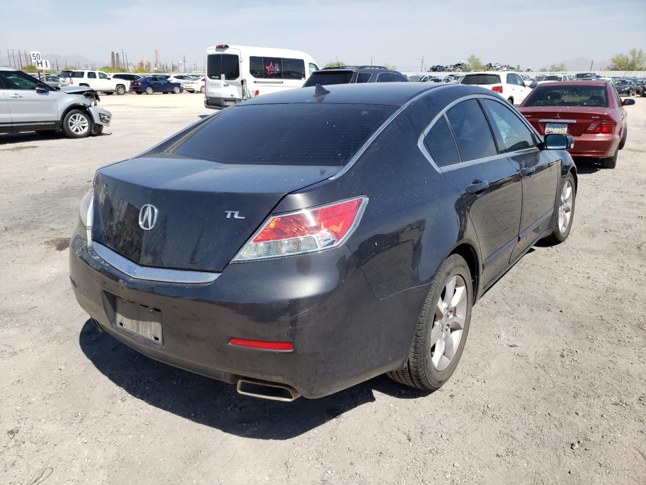 Photo 4 from auction – 2013 ACURA TL with VIN 19UUA8F26DA013701