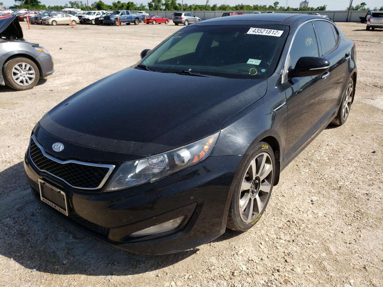 Photo 2 from auction – 2012 KIA OPTIMA SX with VIN 5XXGR4A68CG077300
